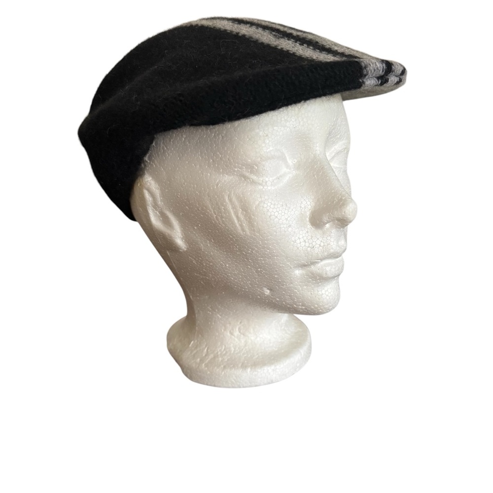 NEW Vintage Women’s Angora Blend Newsboy Flat Cap Black and Grey